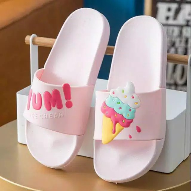 10.10 SALE Sandal Slop YUMI ICE CREAM Karakter Timbul Sandal Santai Sandal Wanita-Pink