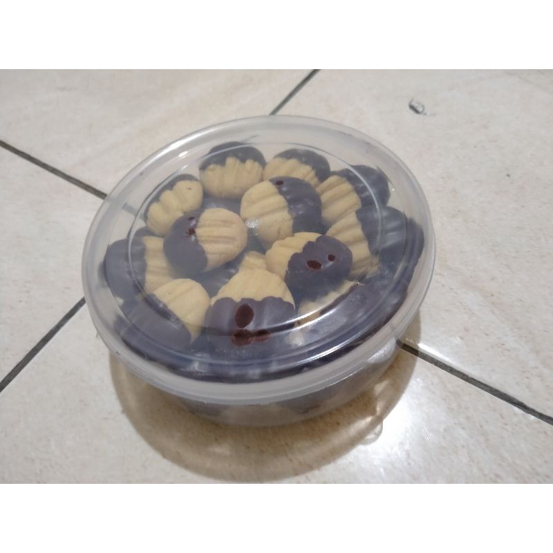 

kue kering lapis coklat