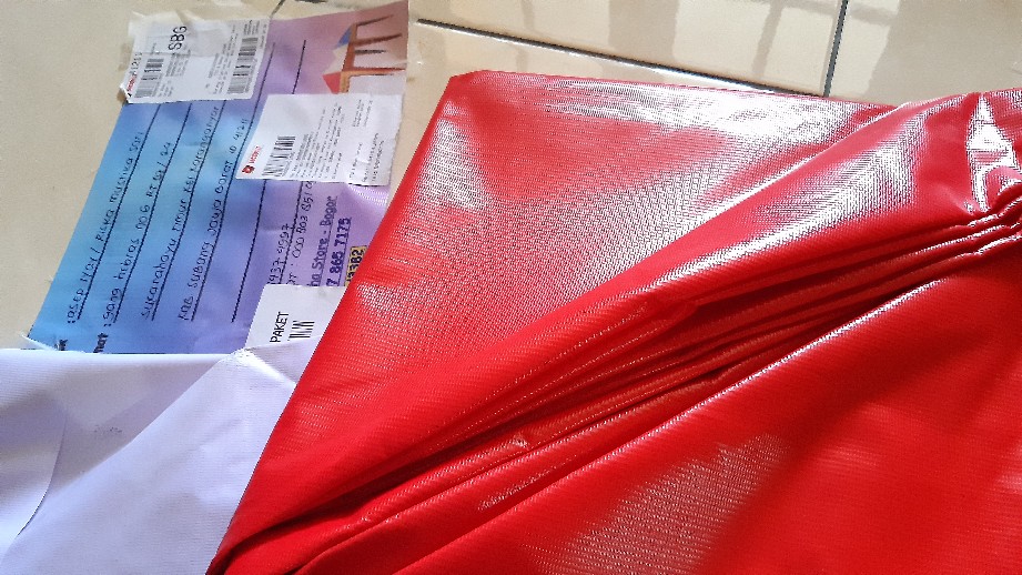 Kain Atap Untuk Tenda Cafe Ukuran 2x2m<br />/ Terpal Tutup Atap Tenda 2x2