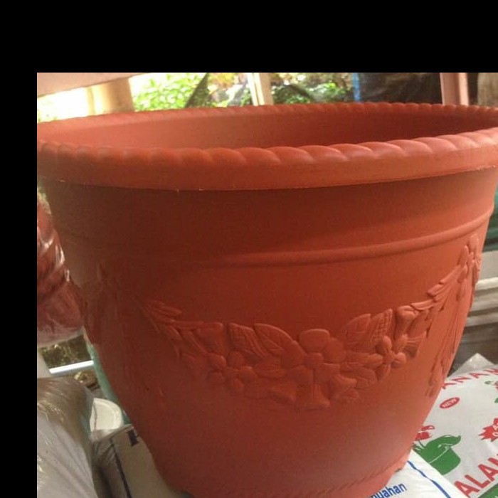 SHALOM GLORY POT BUNGA 30CM WARNA MERAH BATA