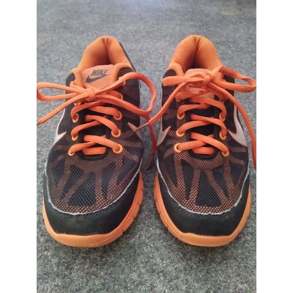 sepatu. anak nike free run 5.0/sepatu olah raga/sepatu second