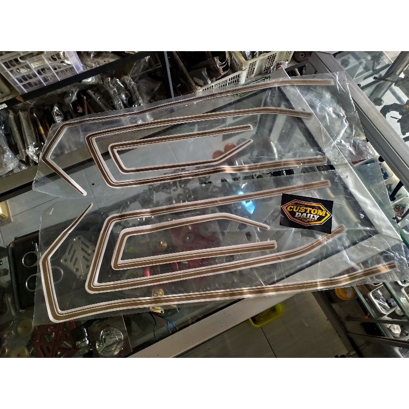 Striping tangki gl100 gold stiker tangki gl100 gold tahun tua
