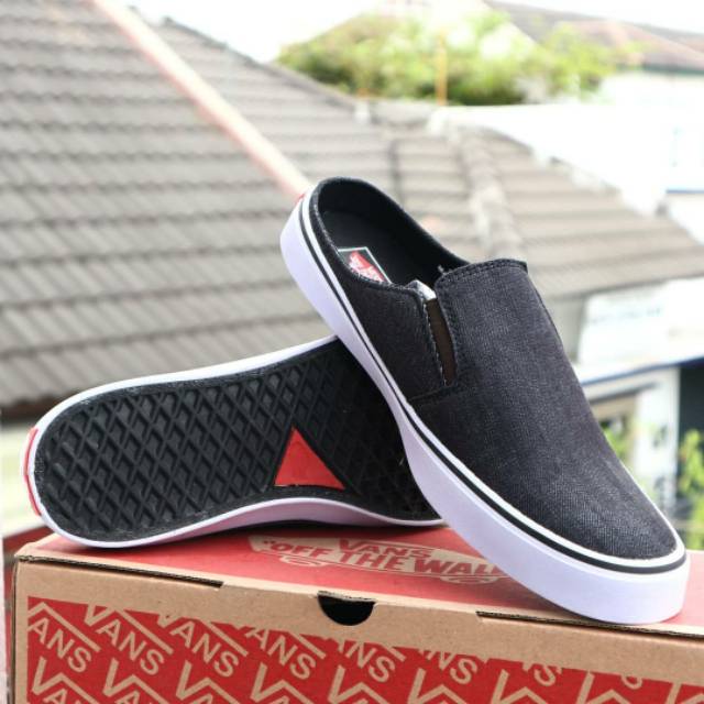 sepatu sandal vans