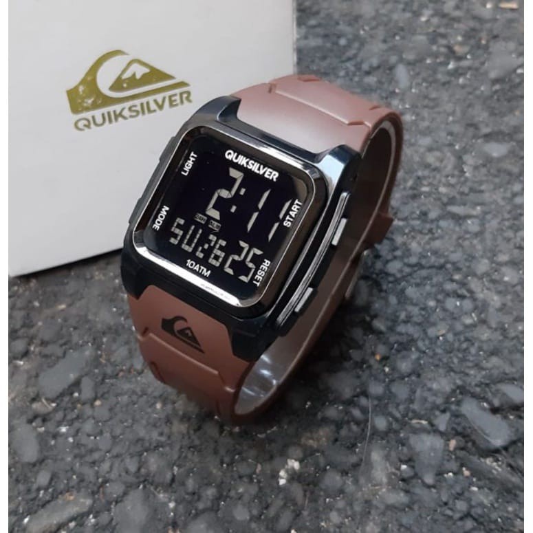 Jam Tangan Pria Quiksilver Segi Digital