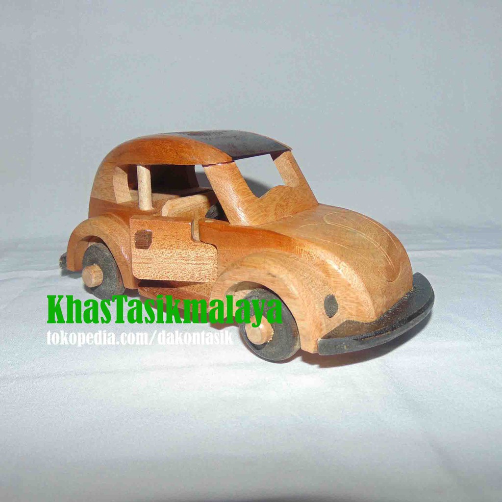 DT-16034 Mainan Miniatur Mobil Antik VW Kodok Kayu