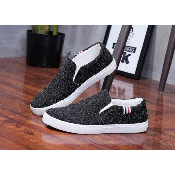 Ys 16 Sneakers Tanpa Tali Kanvas