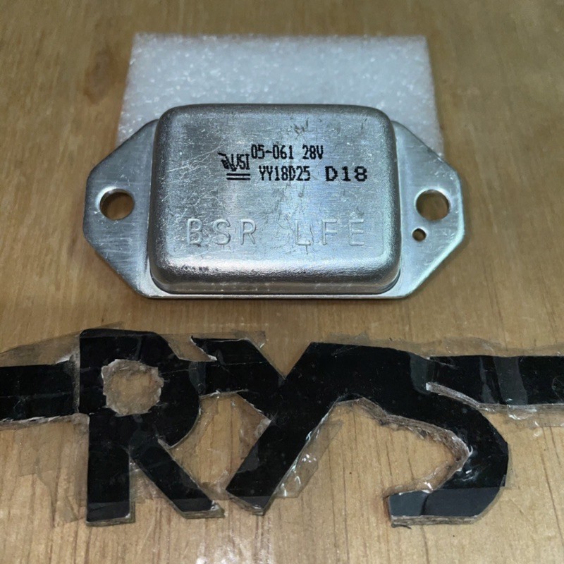 IC REGULATOR ALTERNATOR ISUZU ELF NHR NKR NMR 24V