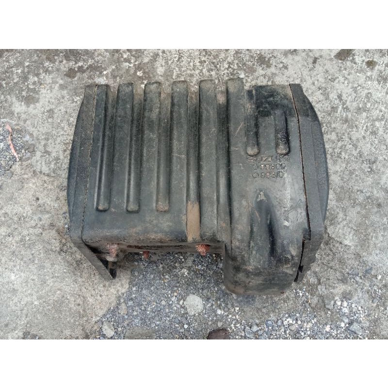 Box Filter Udara Suzuki TRS Original