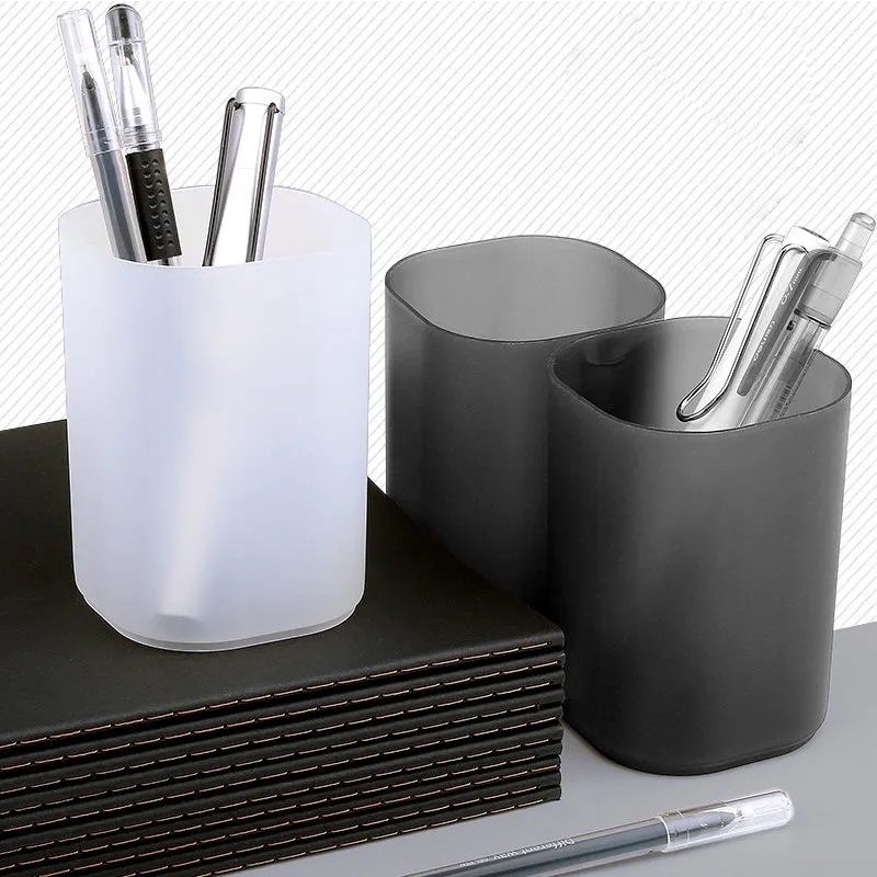 1 Pc High Quality Frosted Round Storage Pen Holder / Creative Transparent Simple Stationery Holder / Multifunctional Desktop Storage Plastic Pen Case For Storing Various Stationery Items Such As Pens, Rulers