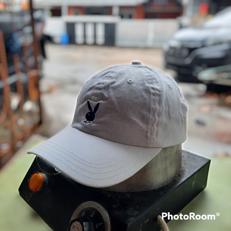 Topi Playboy Second Original Like New Putih Mantap