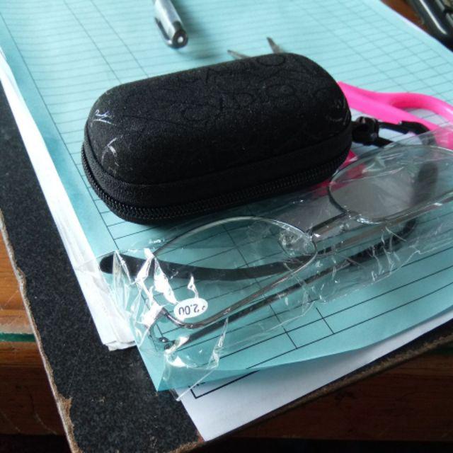 Okdeals Kacamata Baca Bingkai Kotak Ultra Ringan Bahan Resin+metal Untuk Pria/wanita