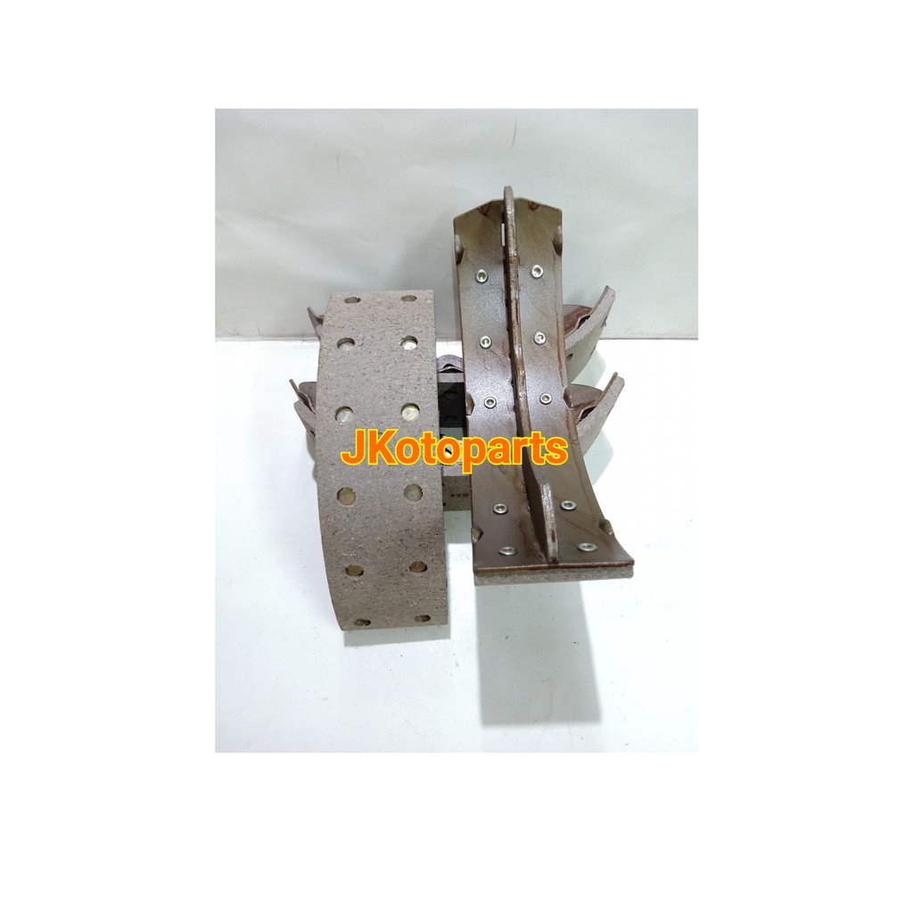 Kampas rem Isuzu Bison TLD56 Dobel Depan Belakang