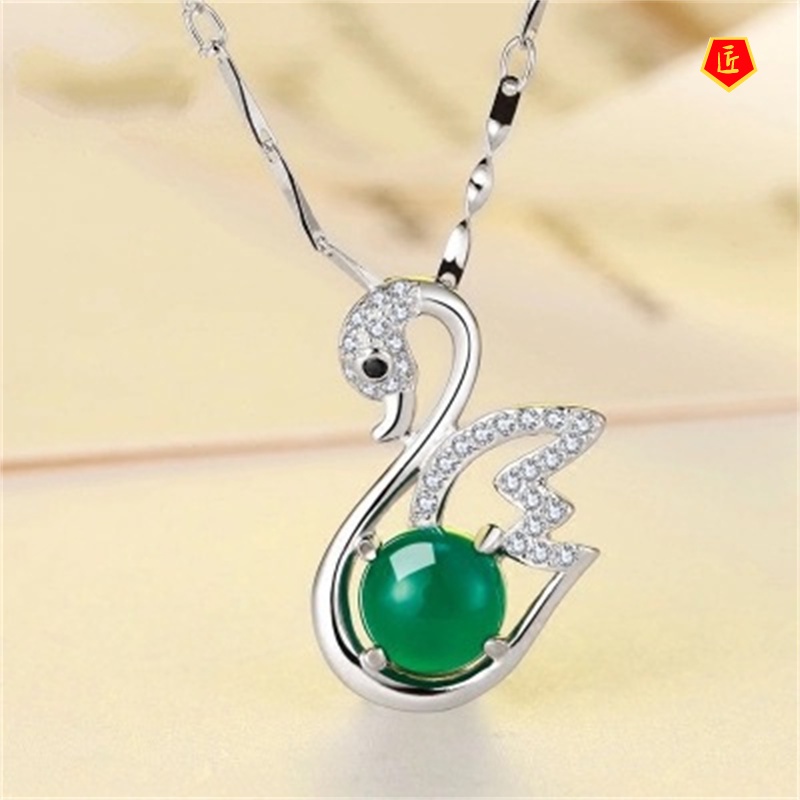 [Ready Stock]Crystal Swan Necklace Women's Platinum Green Chalcedony Pendant Korean Simple Elegant