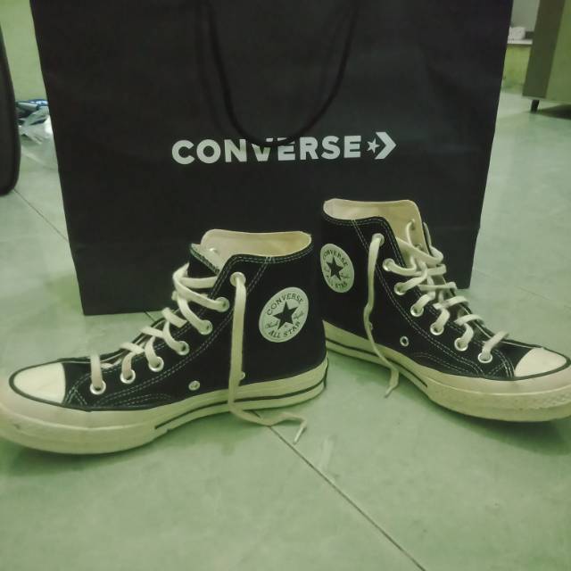 Converse ori