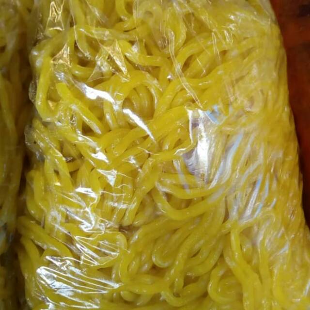 

Mie Aci Kuning Glosor Golosor 500 Gram