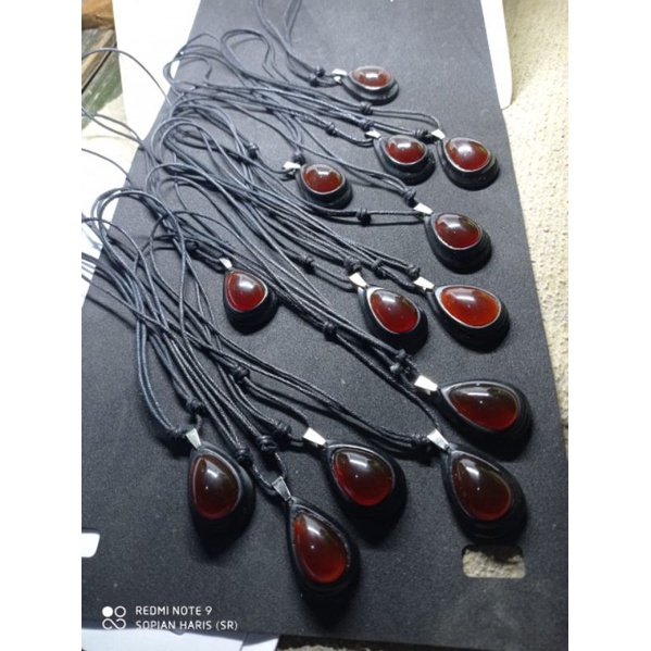 Kalung/Liontin, Batu Getah Katilayu  100%ASLI