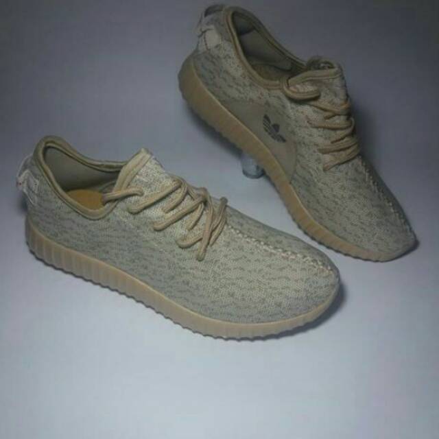Adidas yezzy