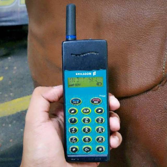 Hp jadul Ericsson GA318 GSM anti sadap Hp lawas hp antik hp langka original normal mulus