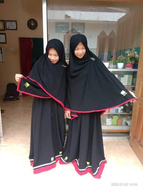 Only Gamis Nasa Hitam - Gamis mitra Nasa