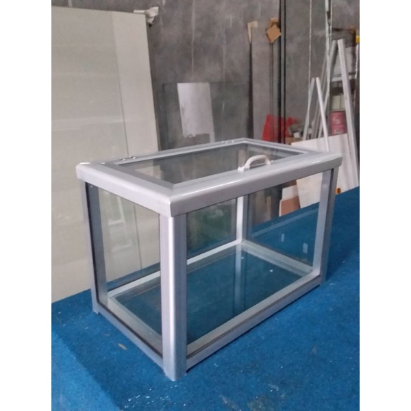 

Kotak Jambu Kristal /Buah Segar