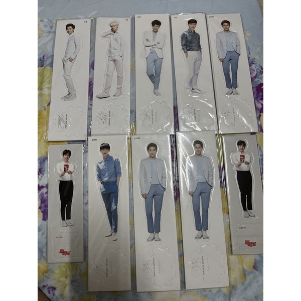 official standee exo nature republic goods chanyeol suho sehun lay