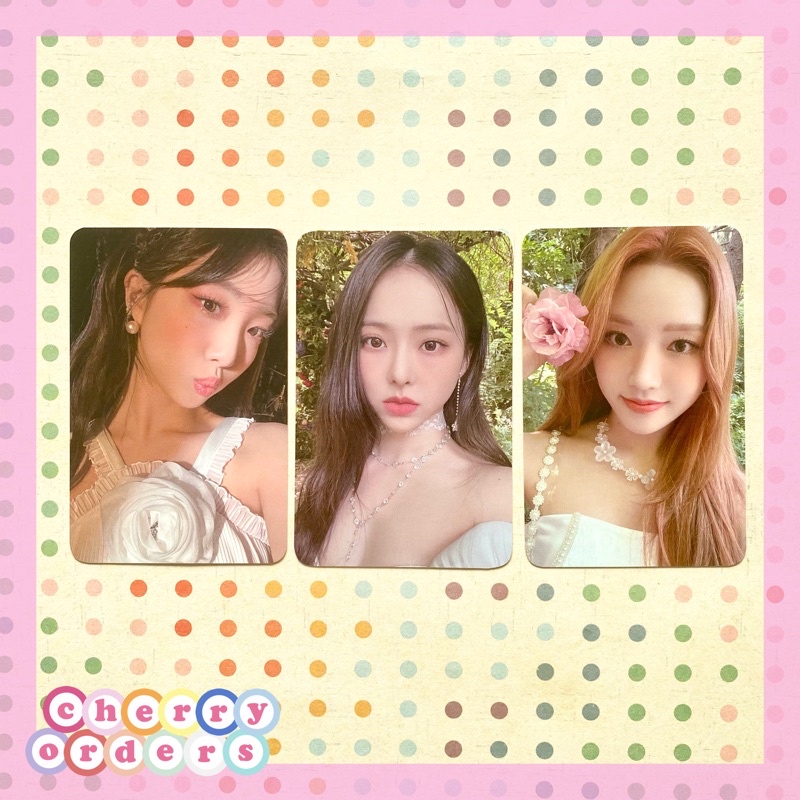 LOONA Photocard Benefit KTOWN4U : Flip That Yeojin Vivi Gowon