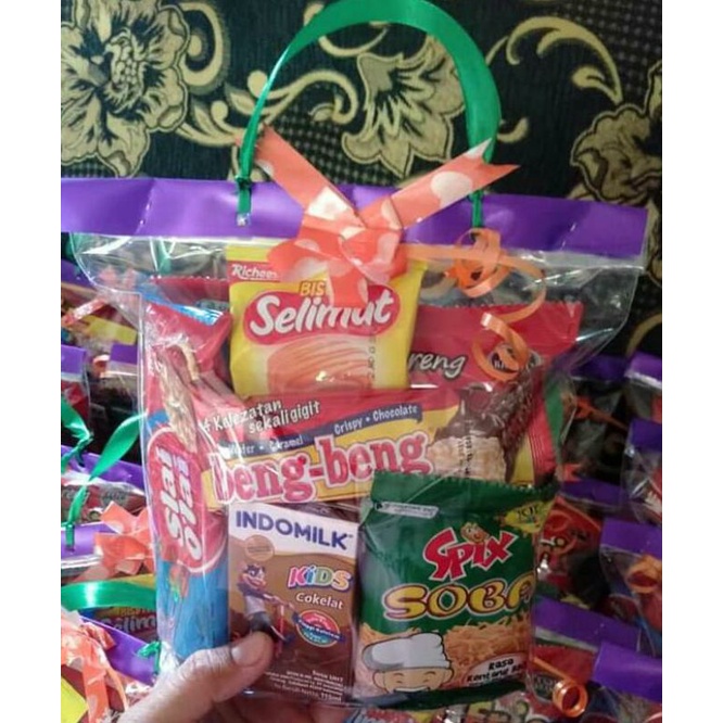 

Snack ultah murah/buket snack