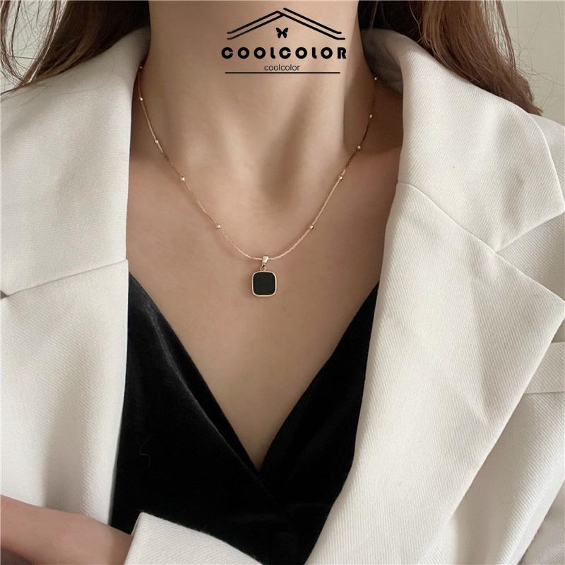 COD Kalung Wanita  High-end Geometris Persegi Liontin Drop Minyak  Fashion Kepribadian Desain Niche- cl