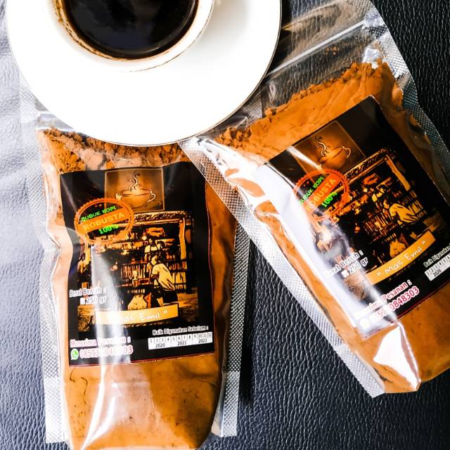 

Bubuk kopi robusta / coffe robusta Asli Kediri / kopi lereng kelud