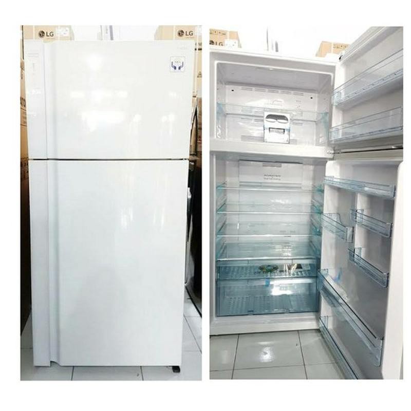 KULKAS HITACHI R-V70PGD7 2 PINTU INVERTER KAPASITAS JUMBO 550 LITER