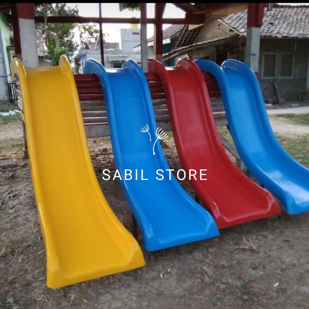 seluncuran /perosotan anak bahan fiber