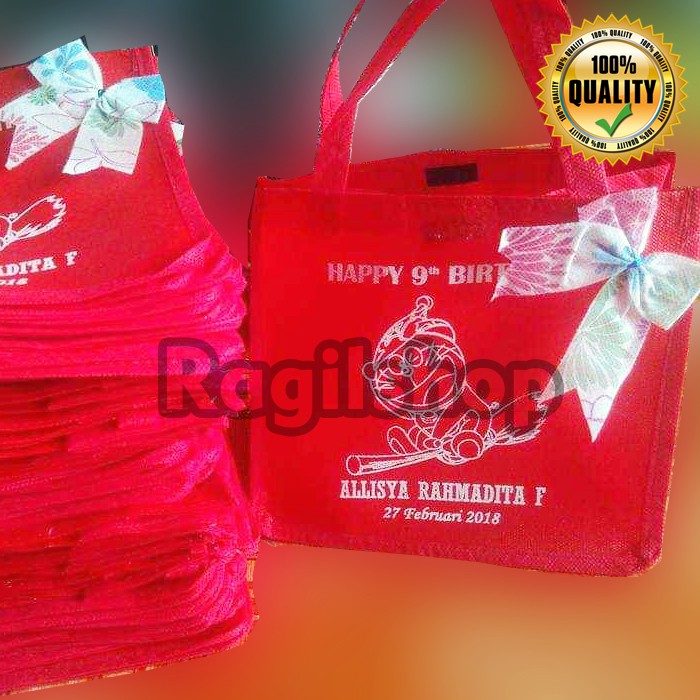 

TAS SPUNBOND MURAH TAS SOUVENIR UNDANGAN/ULTAH/PERNIKAHAN DAN KADO SPESIAL