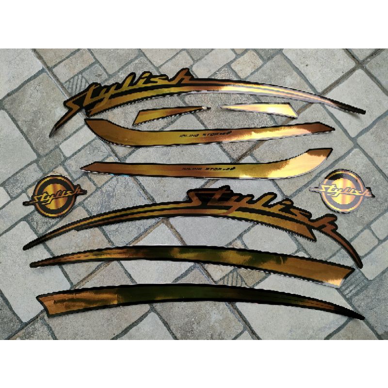 STRIPING SCOOPY NEW STYLISH CRHOME GOLD NEW EDITION