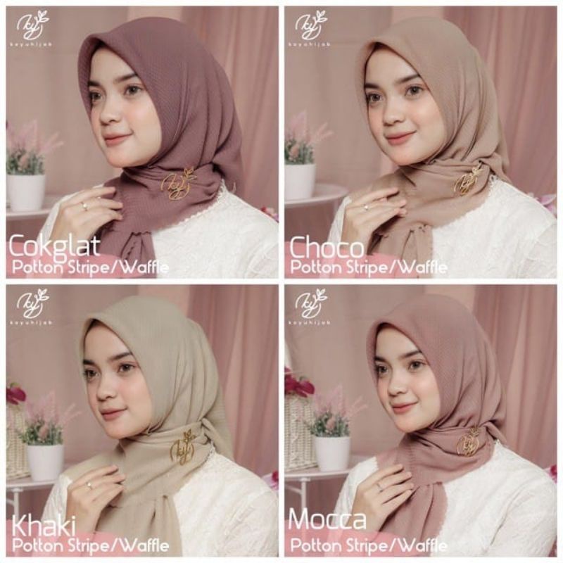 Hijab Segi Empat Lasercut ( Koyu )