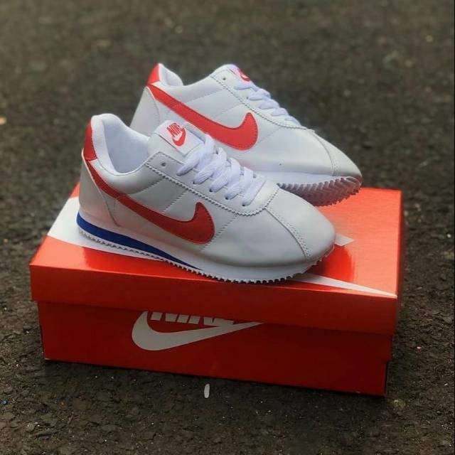 nike cortez merah