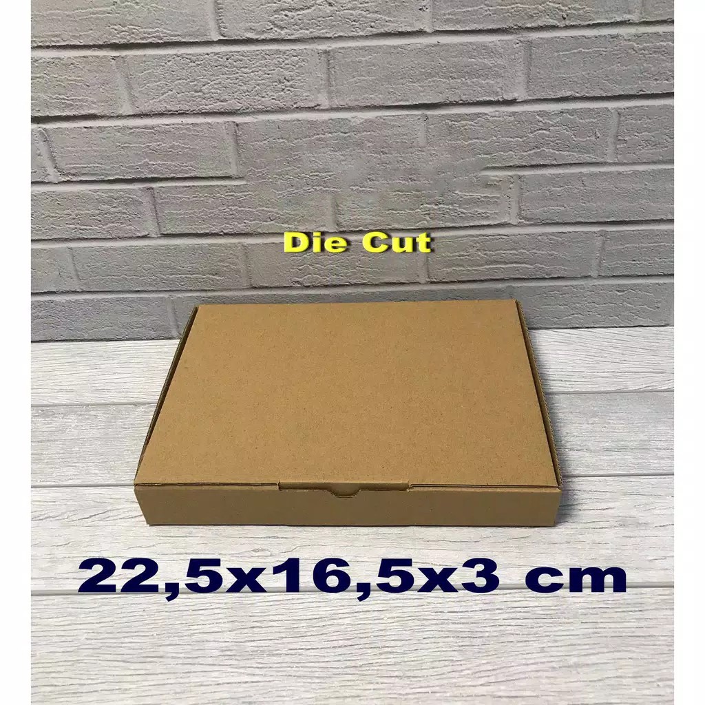 

Kardus 22,5 x 16,5 x 3 cm......Die Cut