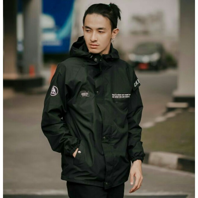 GENIOUS Jaket Casual Jaket Pria Jaket Parasut Jaket Outdoor Full Hitam Genetic