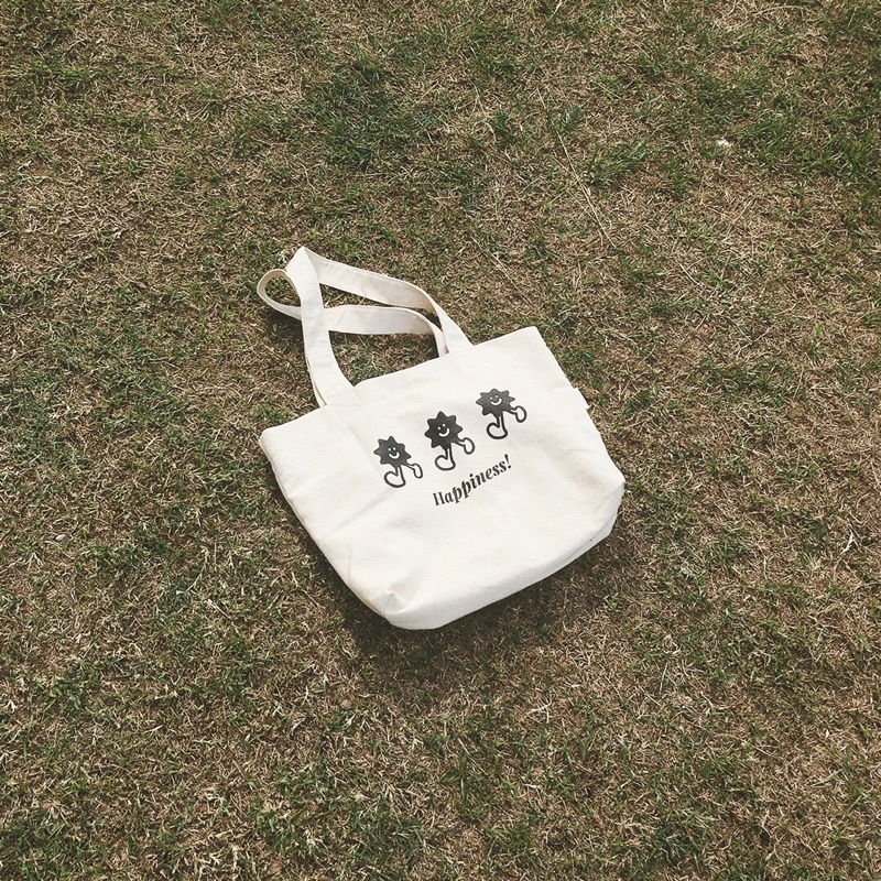 Happiness! 04 - Gawan Totebag