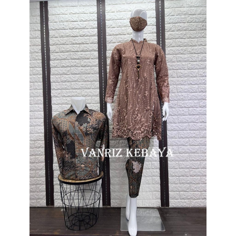 COUPLE KEBAYA / COUPLE KEBAYA TUNIK / BATIK COUPLE KEBAYA MODREN / KEBAYA COUPLE / BATIK COUPLE / KEBAYA COUPLE KEMEJA BATIK