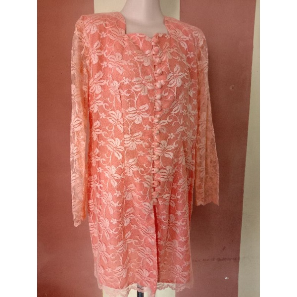 PRELOVED - ATASAN KEBAYA BROKAT