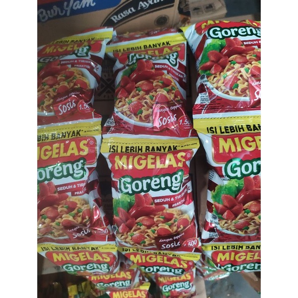MIE GELAS GORENG SOSIS 10 Renceng 35g