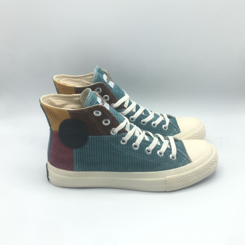 Warrior Rainbow Tosca HC
