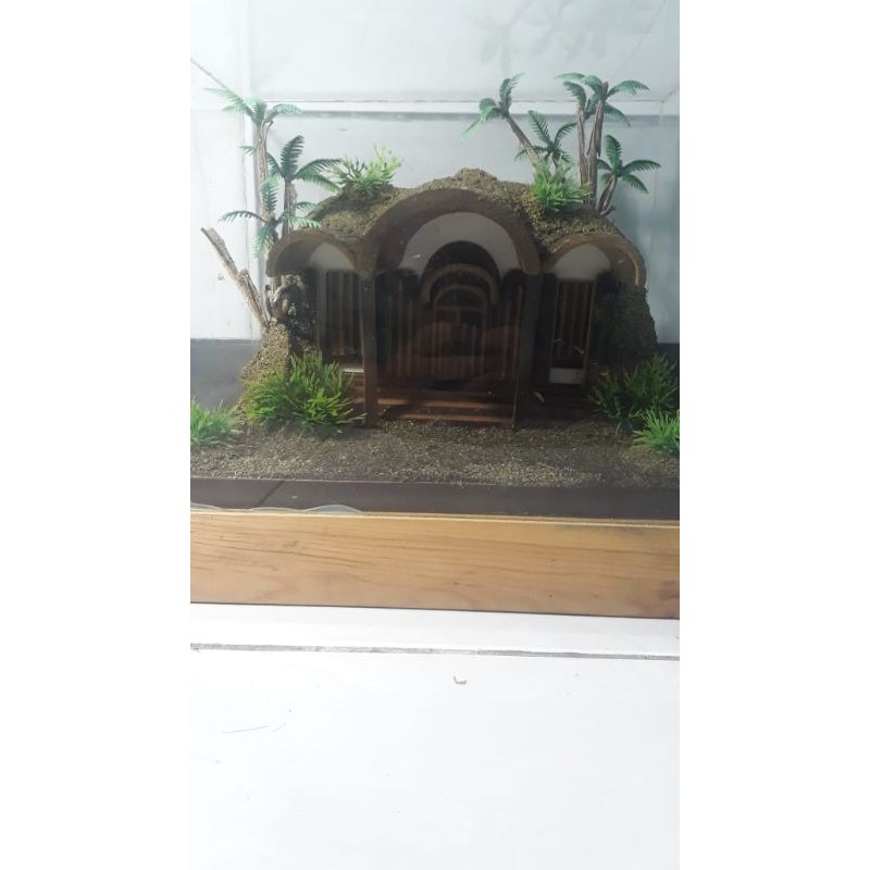miniatur rumah hobit bambu