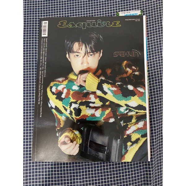 SEHUN ESQUIRE MAGAZINE AUGUST ISSUE EXO JUNHO 2PM MAJALAH