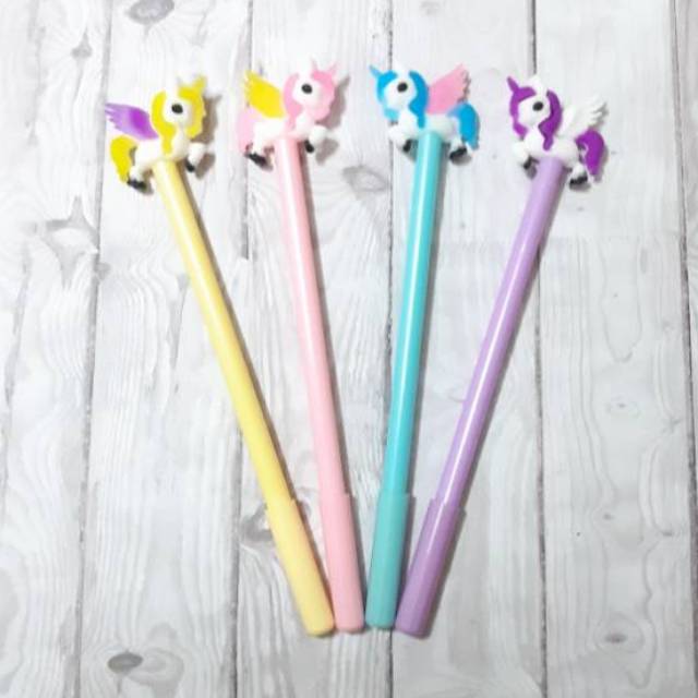 

Pulpen Gel Fancy Motif Karakter UNICORN