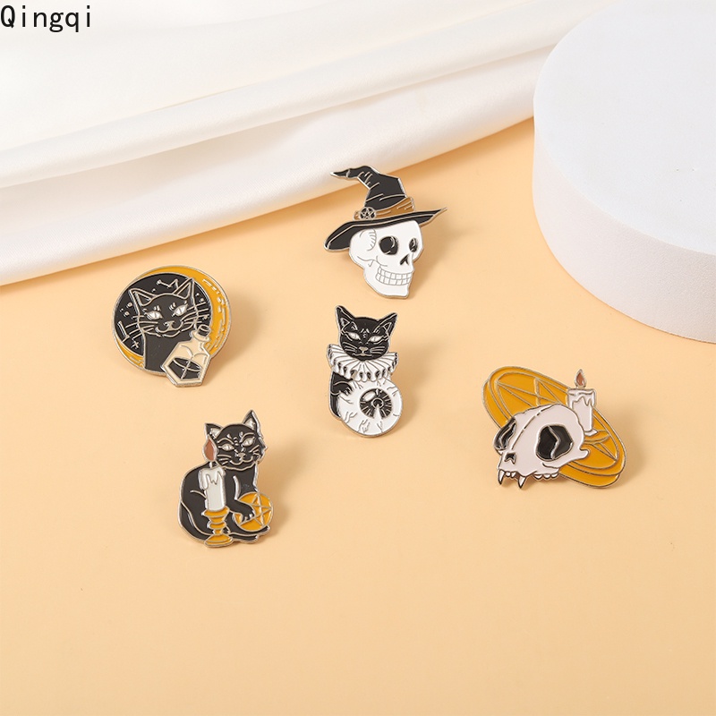 Bros Pin Enamel Bentuk Bulan Kucing Tengkorak Gaya Punk Gothic Untuk Hadiah