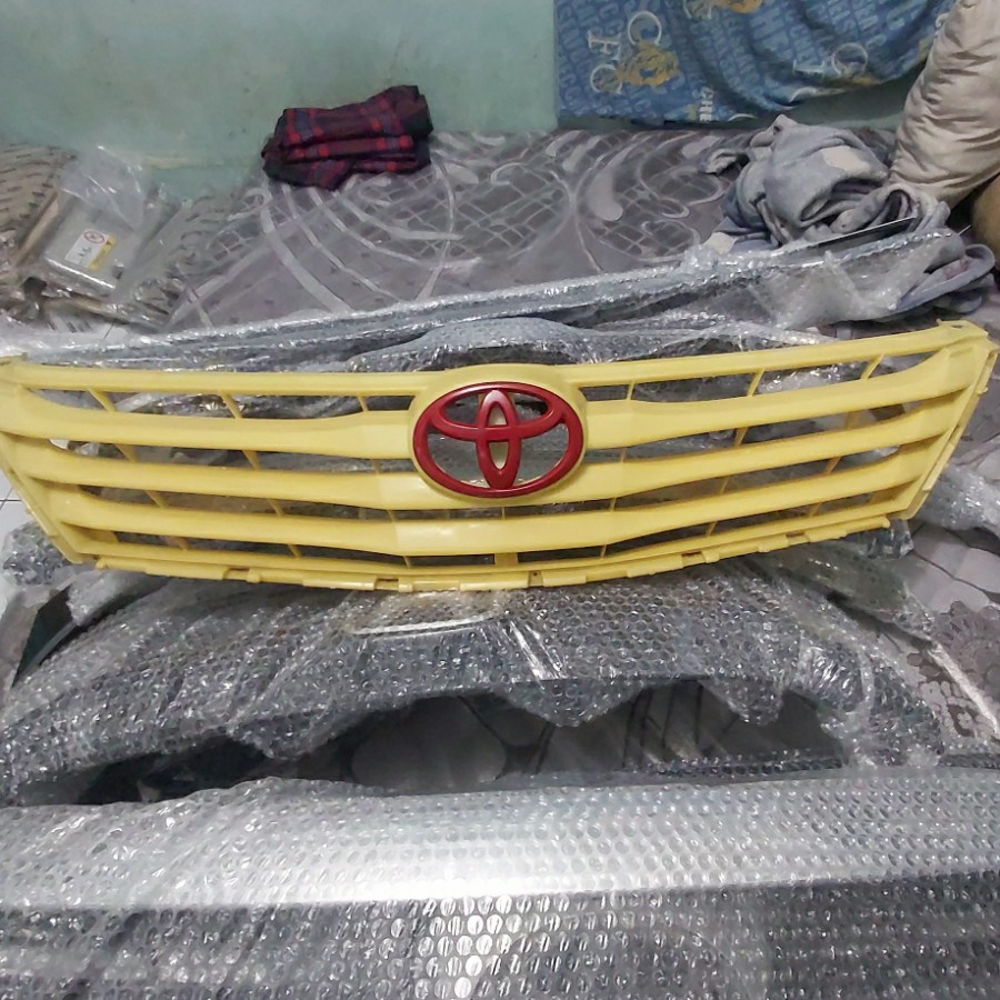 GRILL DEPAN TOYOTA INNOVA GRAND 2011-2013 ORIGINAL