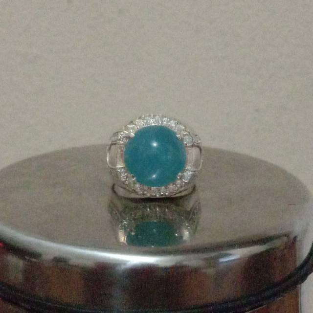 Natural bacan doko kristal