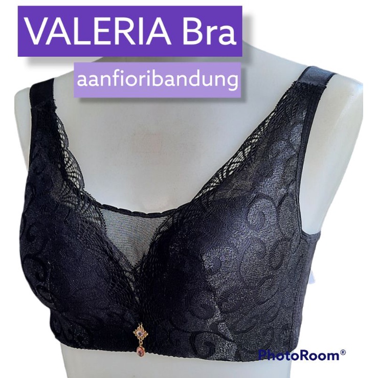 FIORI Bra VALERIA BLACK  | Bra Busa Tipis Full Cup Tanpa Kawat | Bra Tali Lebar Kait 4
