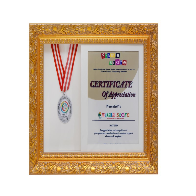 Souvenir Frame Medali